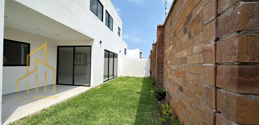 Hermosa Casa en Punta Tiburón 