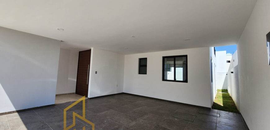 VENTA DE HERMOSA CASA EN EL FRACC LOMAS RESIDENCIAL RIVRA VERACRUZANA