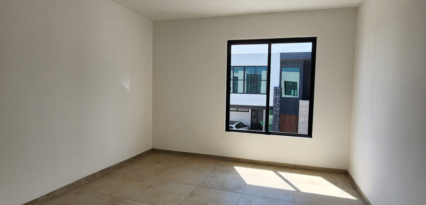 VENTA DE HERMOSA CASA EN EL FRACC LOMAS RESIDENCIAL RIVRA VERACRUZANA