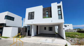 VENTA DE HERMOSA CASA EN EL FRACC LOMAS RESIDENCIAL RIVRA VERACRUZANA