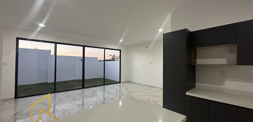 lujosa casa en venta fraccionamiento lomas del dorado