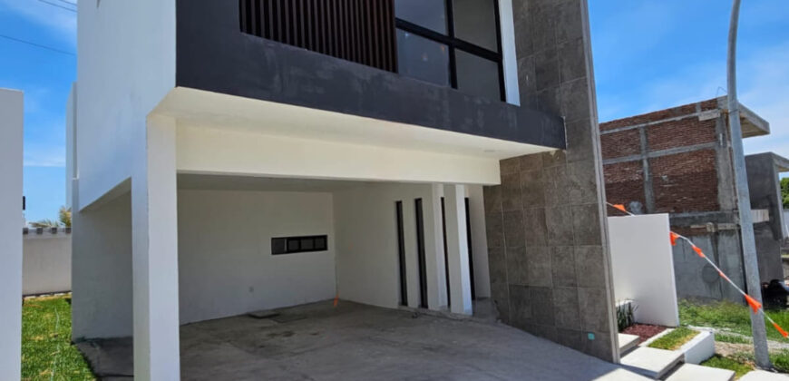 lujosa casa en venta fraccionamiento lomas del dorado