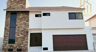 CASA EN VENTA EN EL SENDERO RECIDENCIAL