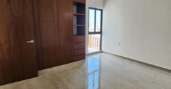 Casa con Jardin en Venta, Lomas del Dorado