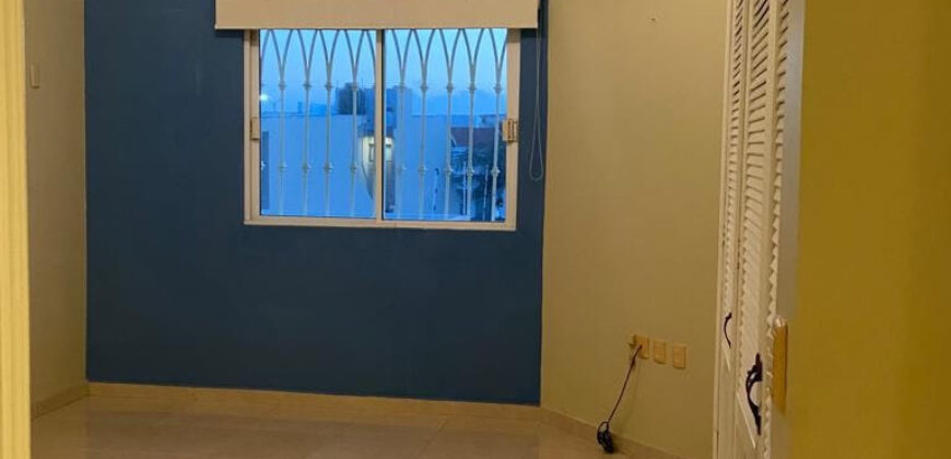 Casa en Venta con Recamara en planta baja Costa de Oro